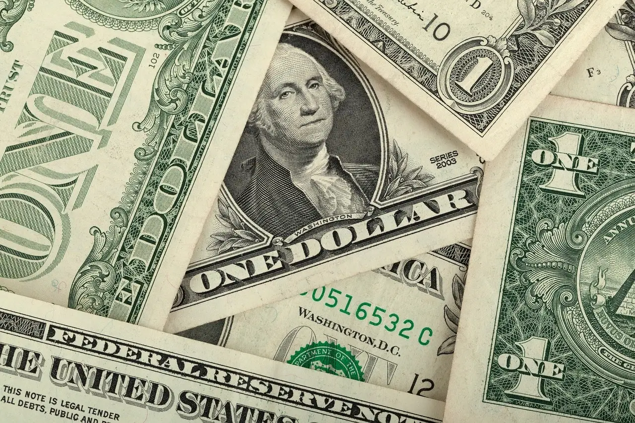 10 Easy Ways to Make $1 a Day Online (That Actually Work)