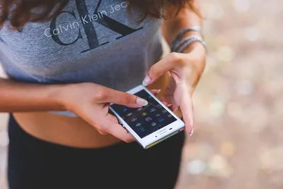 Adfun App Review: Earn Passive Income Watching Videos on Your Phone