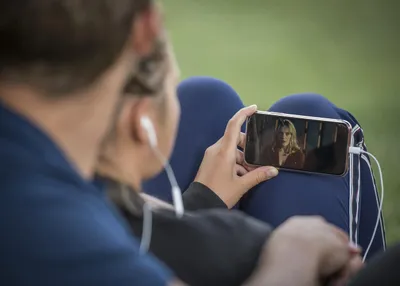 App Trailers Review: Get Paid to Watch Videos on Your Phone