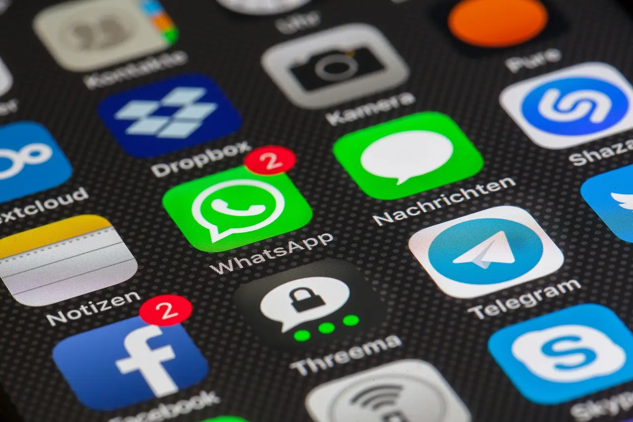 15 Best Apps for Referral Bonuses (Earn $1-$10 Per Friend)