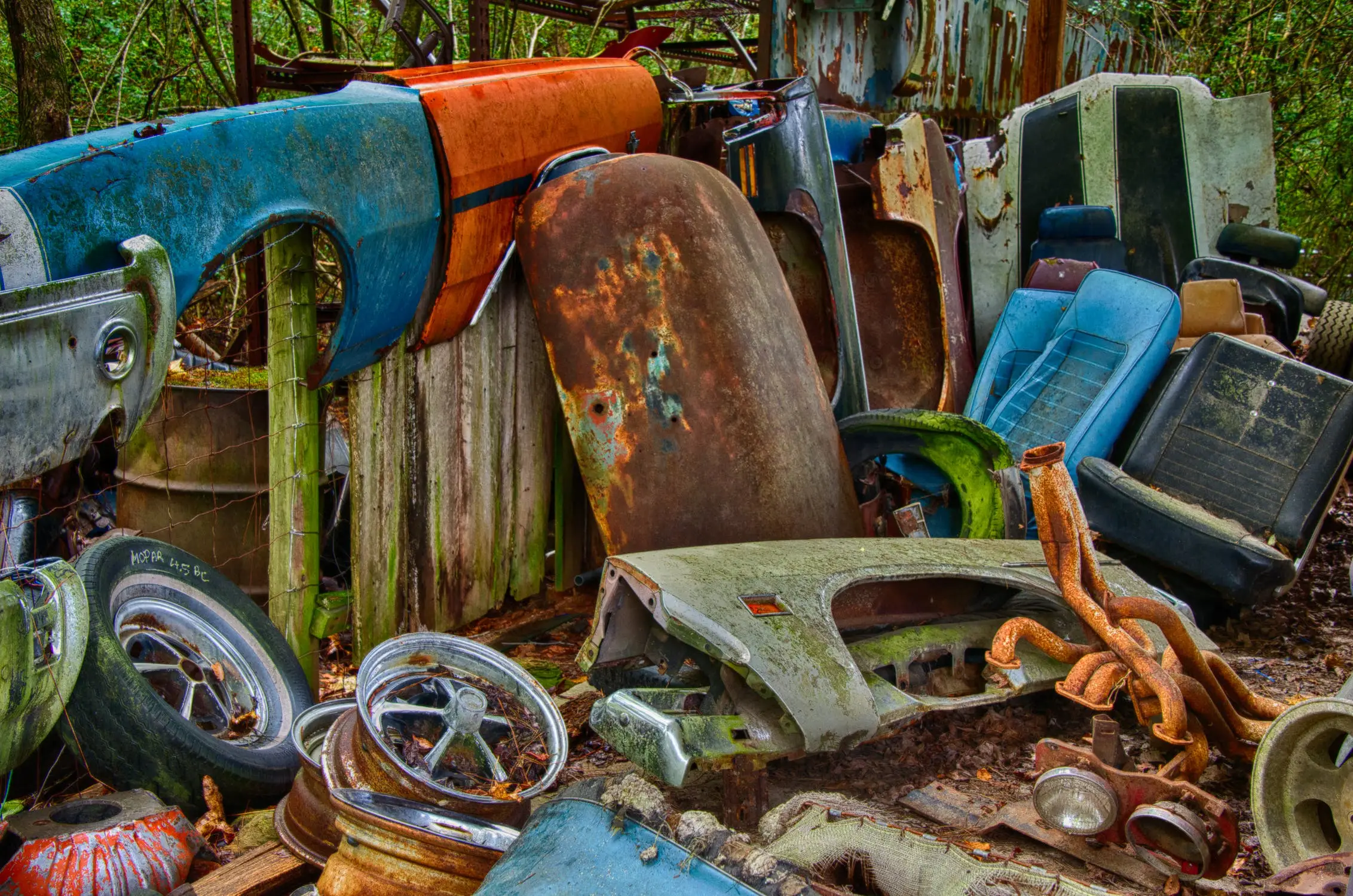 19 Best Things to Scrap for Money (With Current Prices)