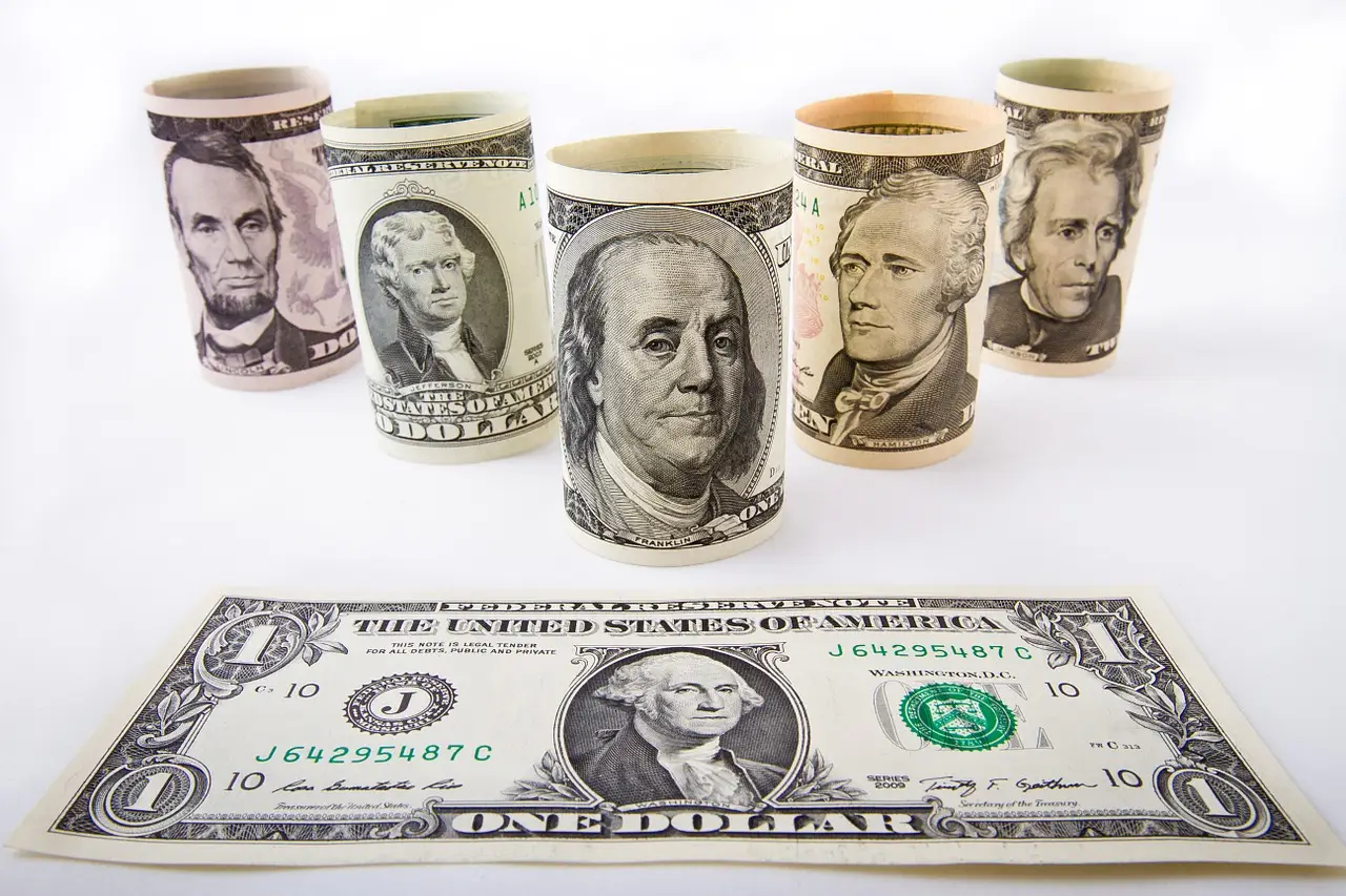 Cash App Review: Is It Actually Better Than PayPal?