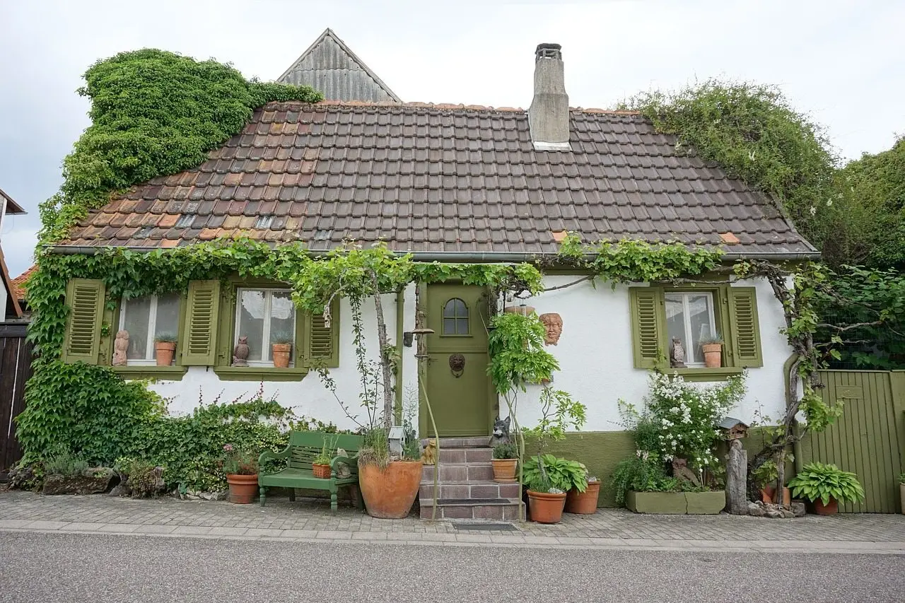 40 Cheap Housing Options That Actually Work in 2026