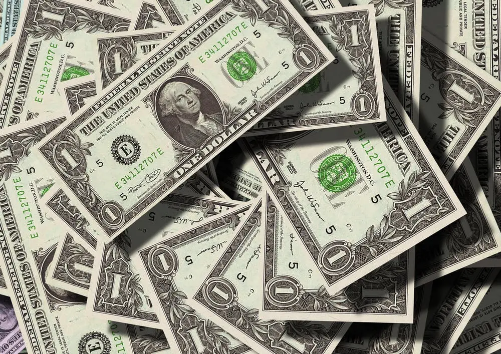 7 Legit Ways To Earn a Free $100 From PayPal