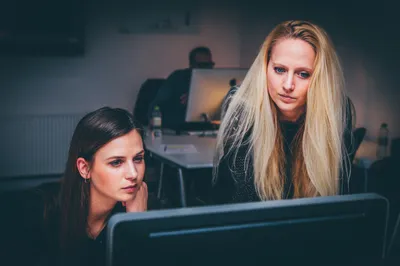 10 Best Free Online Courses To Improve Your Communication Skills
