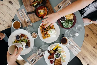 15 Legit Ways to Get Paid to Eat Food (No Experience Needed)