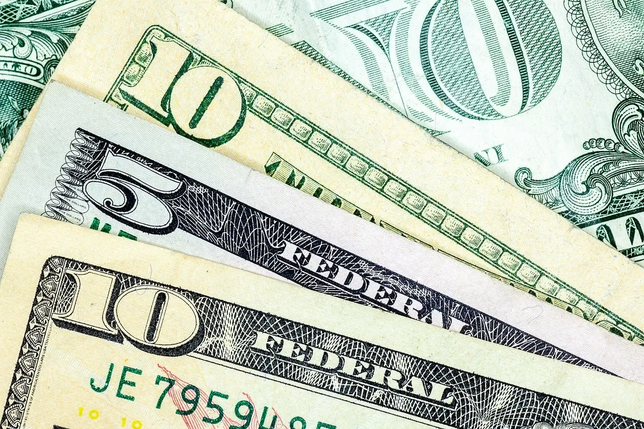7 Easy Ways to Make $15 Right Now (Fast Cash Methods)
