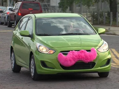 Make $6,000/Month Using Your Car as a Taxi: 3 Legit Companies