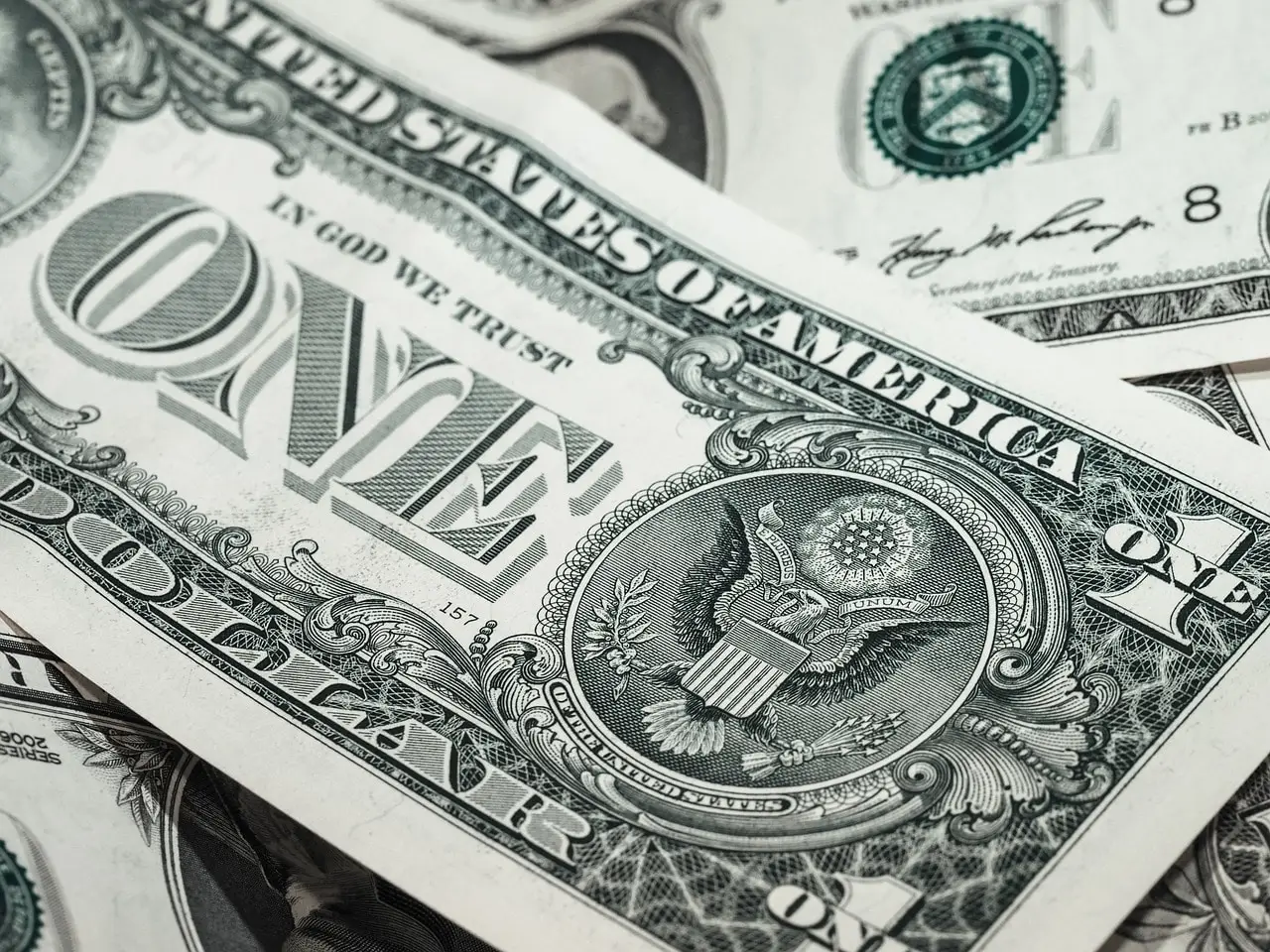 10 Easy Ways to Make $5 a Day Online ($150+ Per Month)