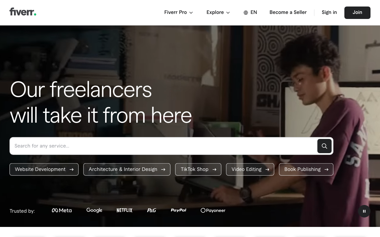 Fiverr homepage where artists sell commissioned digital art