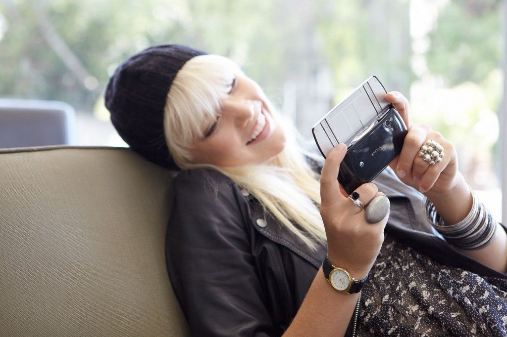 The Slidejoy App Will Give You 10/Month To Unlock Your Screen